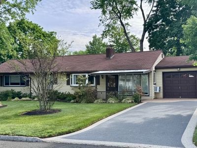 14 Berwick Way