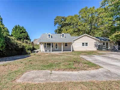 Property at 646 Old Cumming Rd, Sugar Hill, GA