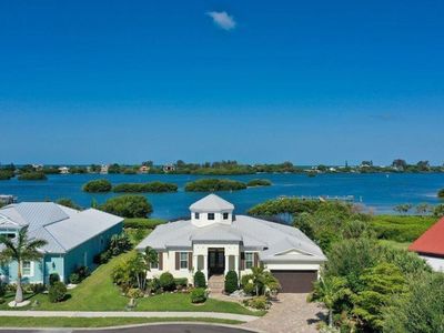14401 Masthead Dr