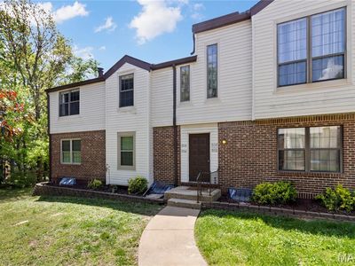 9714 Raintree Village Dr #3F