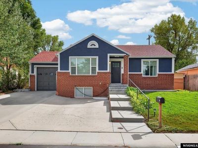 1905 Hyview Dr