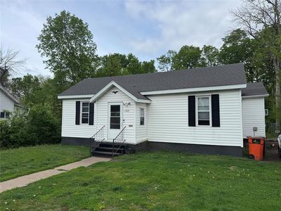 1022 E Madison Street