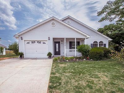 515 Climbing Rose Ct