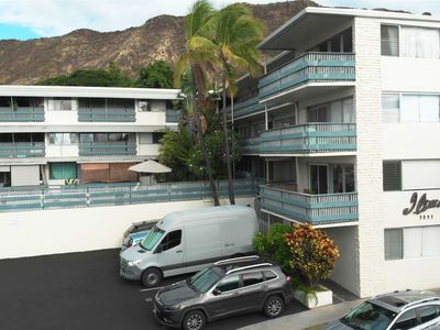 3093 Pualei Cir APT 208
