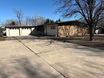 Property at 312 N Garfield St, Stafford, KS