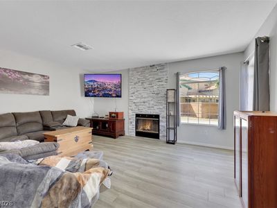 2749 Stargate St