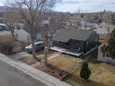 1762 S Washington St