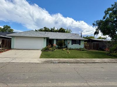 252 Finster St