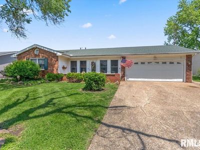 Property at 1208 Pine Ln, Auburn, IL