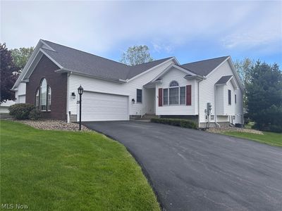 220 Cranberry Ct