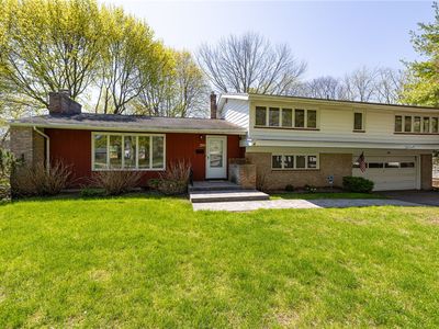 290 Dunrovin Ln