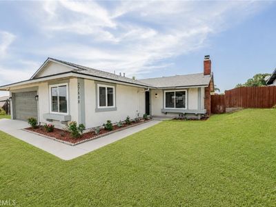 Property at 27888 Rainbow Ln, Highland, CA