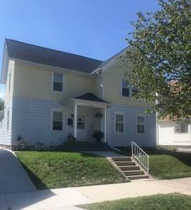 1530 N 3rd STREET