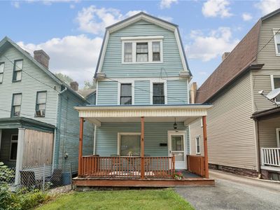 403 Brown Ave