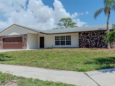 4513 Blue Pine Cir