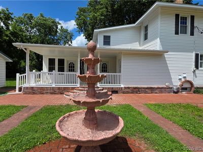 Property at 501 N Monroe St, Versailles, MO