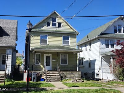 87 Welles St