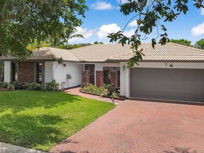 1330 NW 94th Terrace