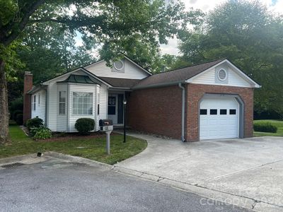 313 Somerton Ct