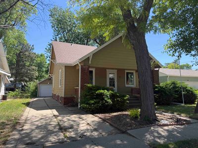 Property at 1408 N Saint Joseph Ave, Hastings, NE