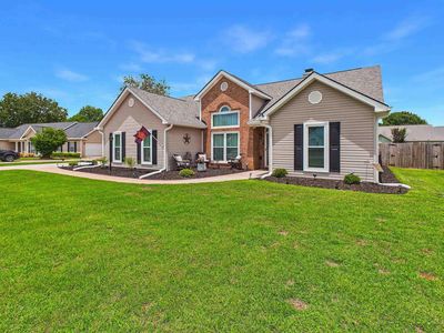 114 Ivey Ct