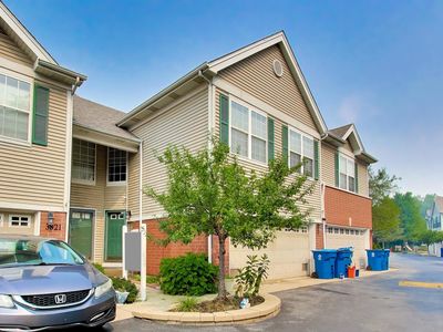 3821 N Milwaukee Ave Unit B