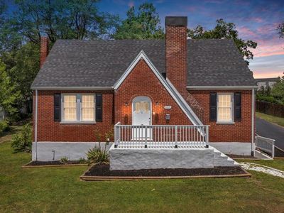 3127 Woodlawn Ave SW