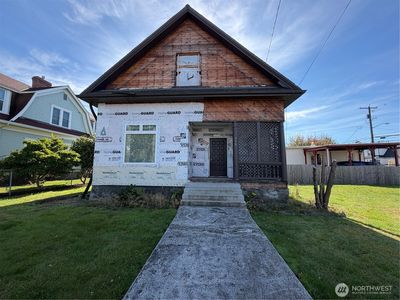 815 6th Street