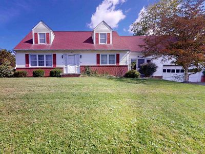 147 Redwood St