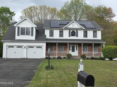 8 Spruce Street