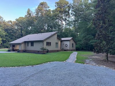 1516 Forest Acres Dr