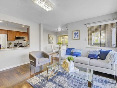 39206 Guardino Dr APT 102