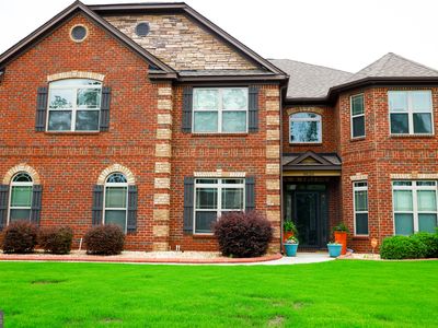 5626 Casa Blanca Ln