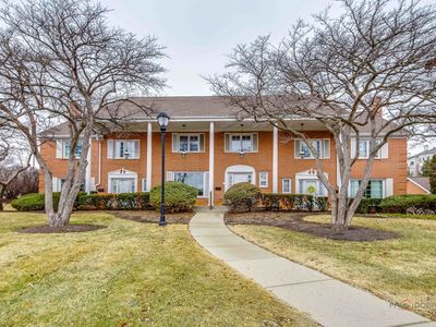 2 N Tower Rd
