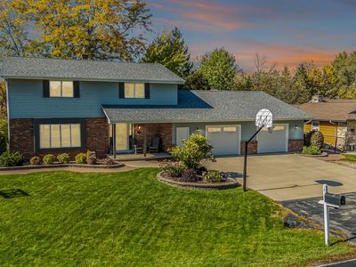 2543 W Sunnyview Cir