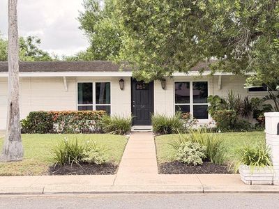 34 Meadow Ln