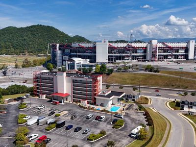 Property at 120 Raceday Center Dr Unit 207, Bristol, TN