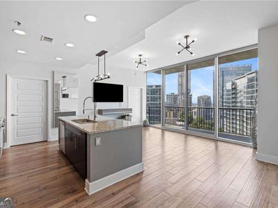 1080 Peachtree St NE UNIT 1812