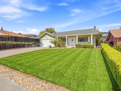 25 San Aleso Court