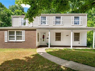 2105 Pendleton Dr