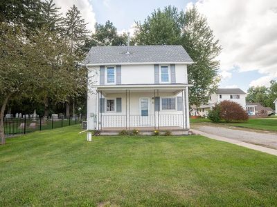 12 Hyde Rd