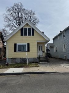 24 Bloomfield Pl