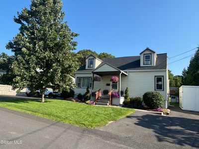 4 Neptune Street