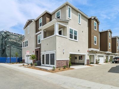 404 Lotus Dr