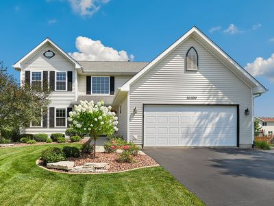 26300 W Bayberry Ct