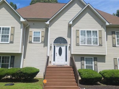 Property at 805 Pointe Trl, Locust Grove, GA