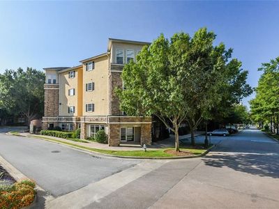 10 Perimeter Summit Blvd NE APT 1208