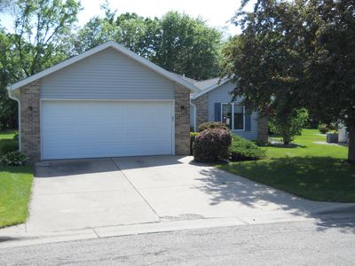 956 Willow Grove Cir