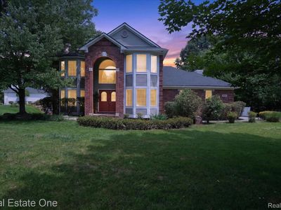 Property at 9610 Forest Ridge Dr, Clarkston, MI