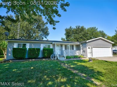 2122 Hillsdale Dr